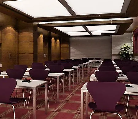 Renaissance Izmir Hotel 